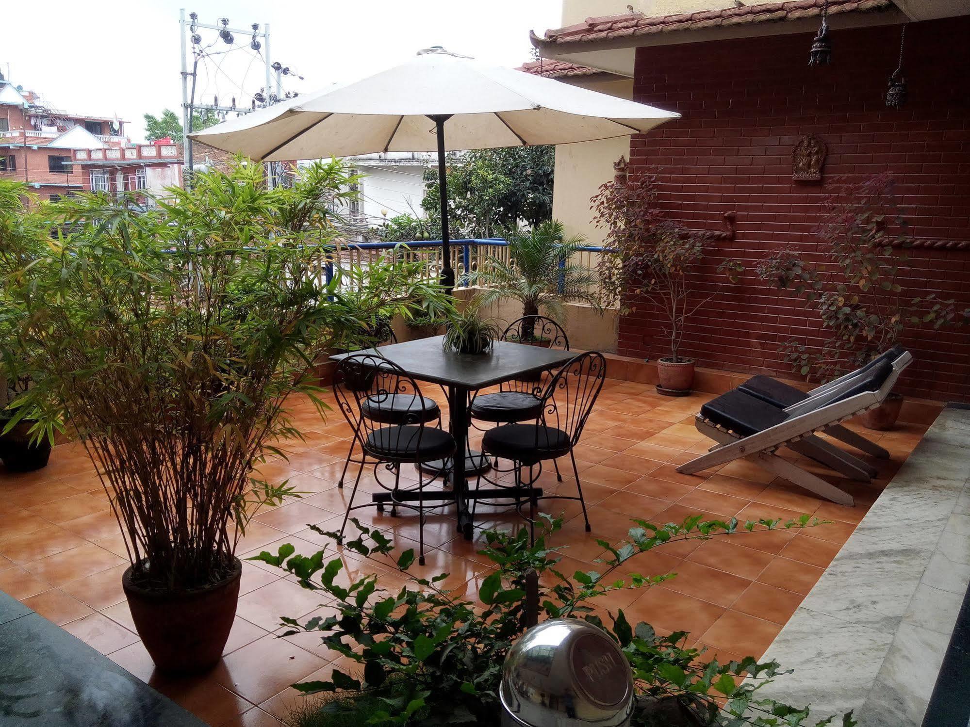 Amar Hotel Katmandu Dış mekan fotoğraf